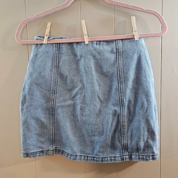 💛 5/$25 💛 Forever 21 Jean Skirt - Picture 5 of 5